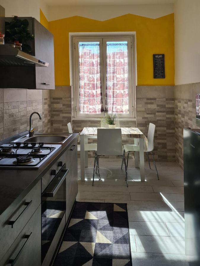 Apartment Apt Re Di *