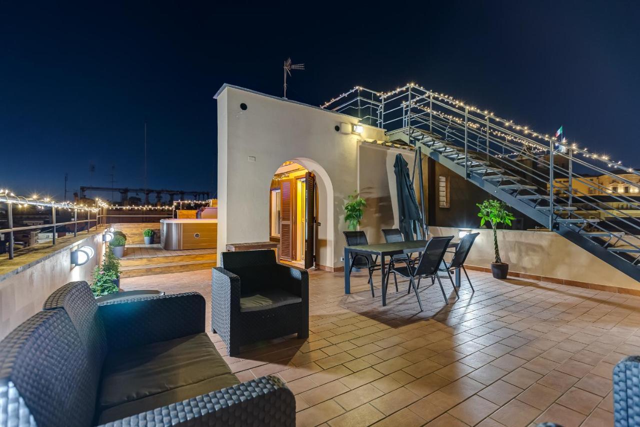 Pensión Vivilo Trevi - Luxury Experience - Private Jacuzzi On Terrace - Insane View