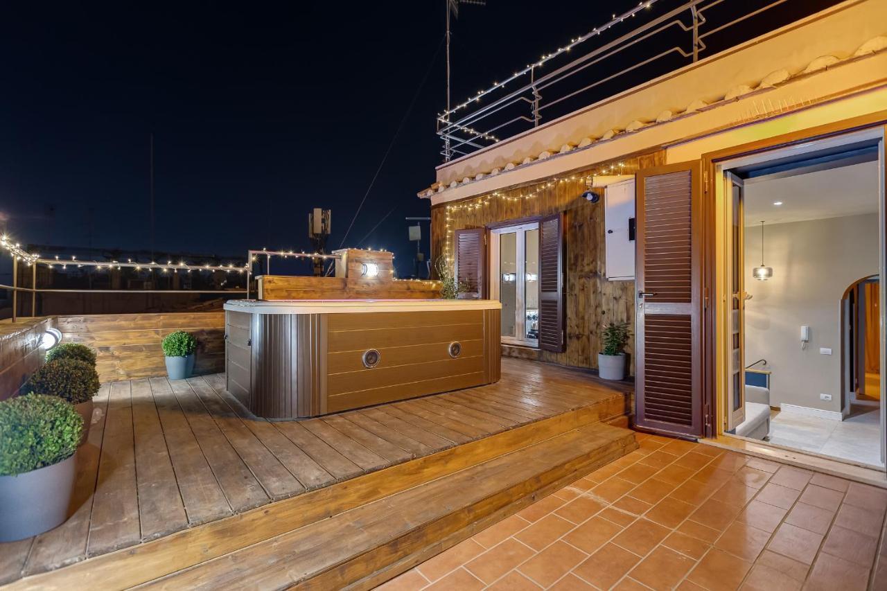 Vivilo Trevi - Luxury Experience - Private Jacuzzi On Terrace - Insane View Pensión