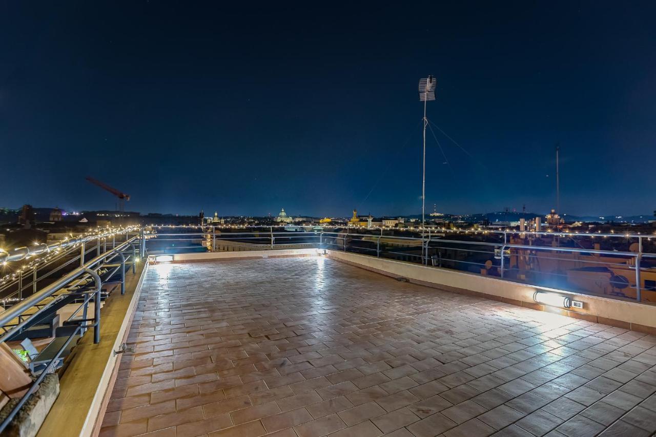 Vivilo Trevi - Luxury Experience - Private Jacuzzi On Terrace - Insane View Pensión Roma