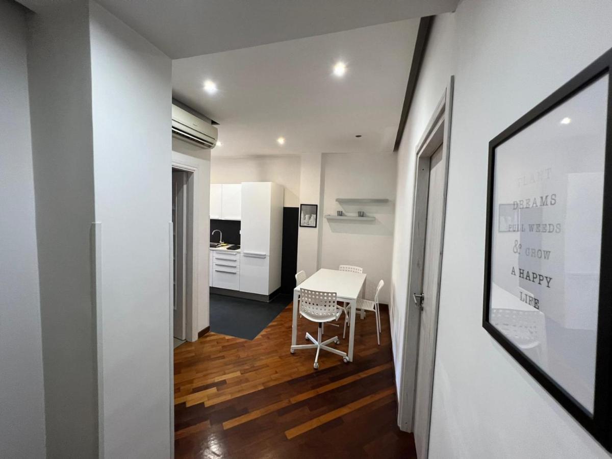 Js Appartament Luxury Apartment *