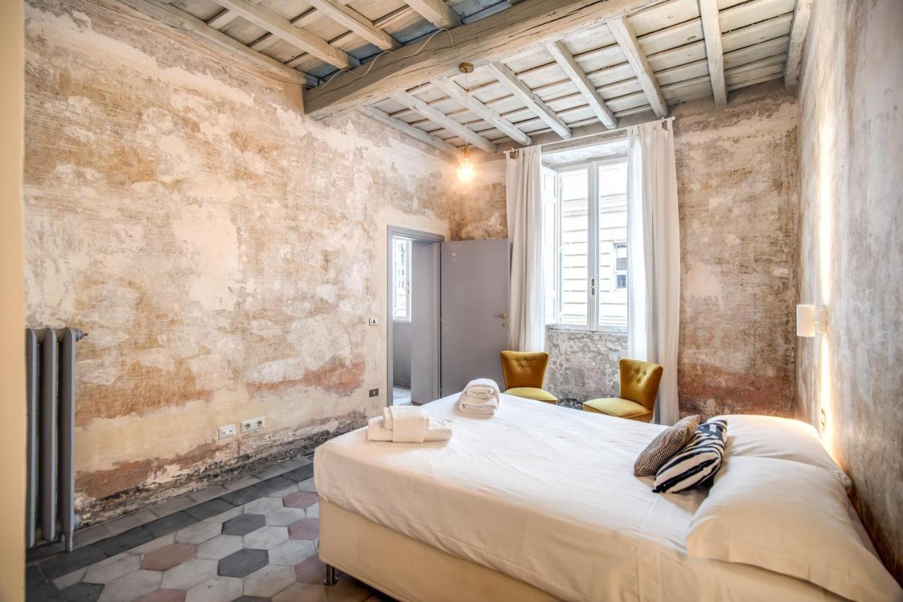 Apartment Stylish And Spacious Next To The Colosseum Rom