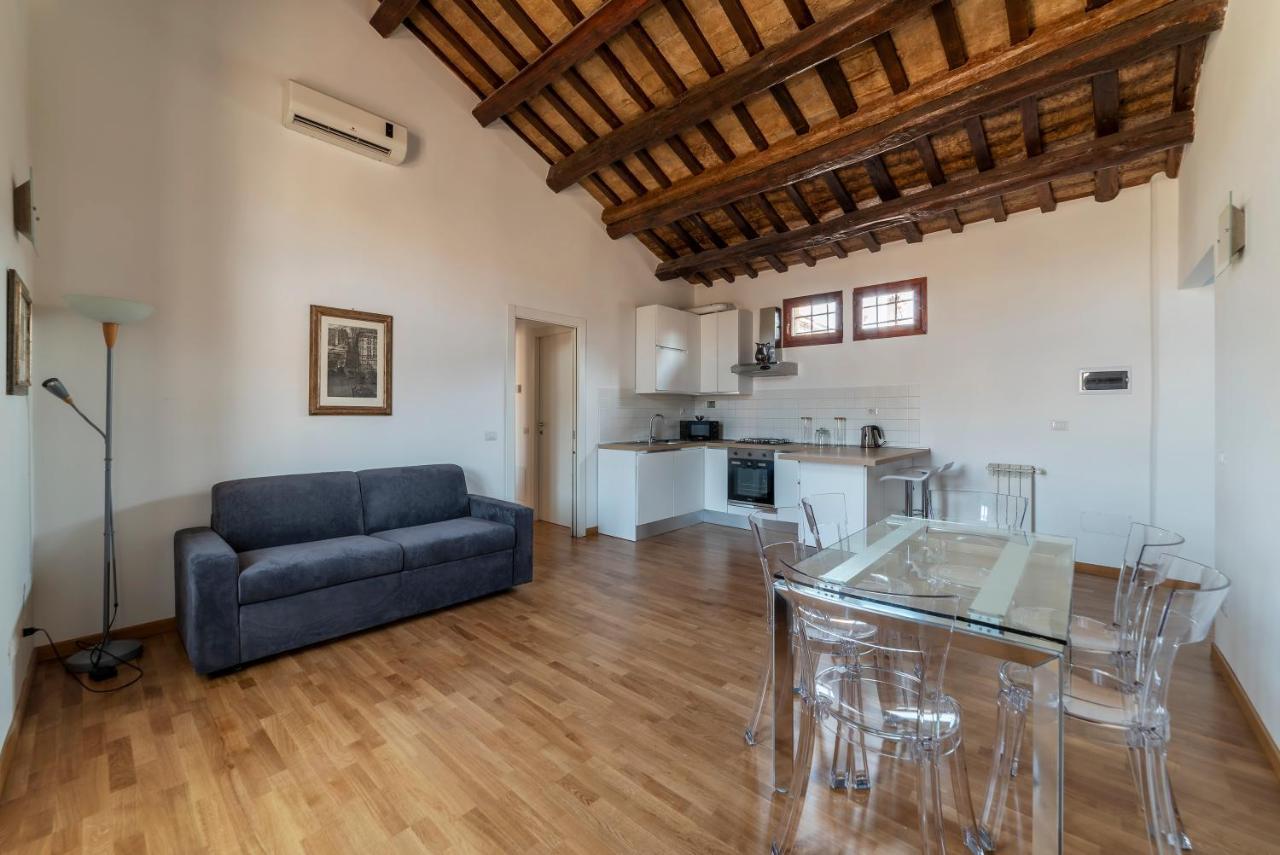 Palazzo Altieri Penthouse * Rom