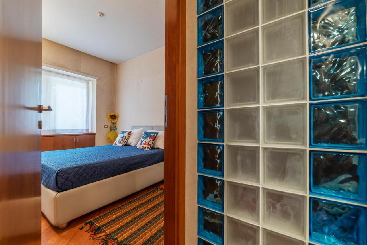 Apartment Deep Blue