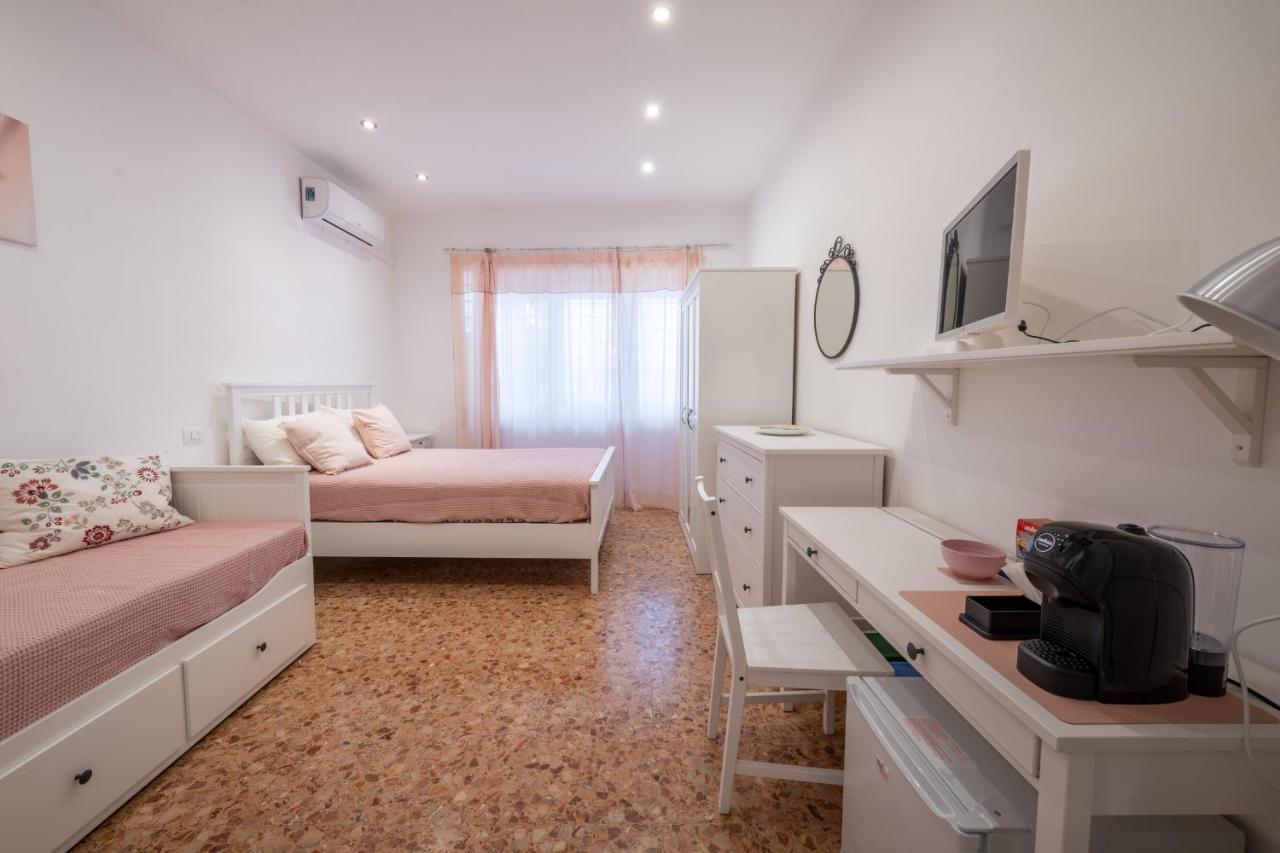 Casa Rosa Beige E Blu Apartamento *