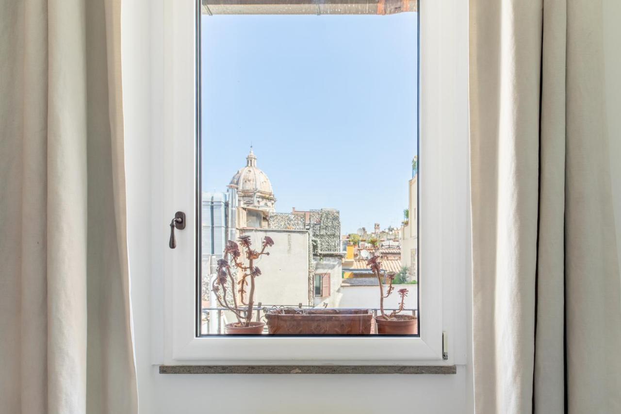 Iflat Campo Dei Fiori Stylish Apartment Rome