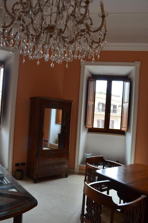 Elegante Nel Centro Di Apartamento
