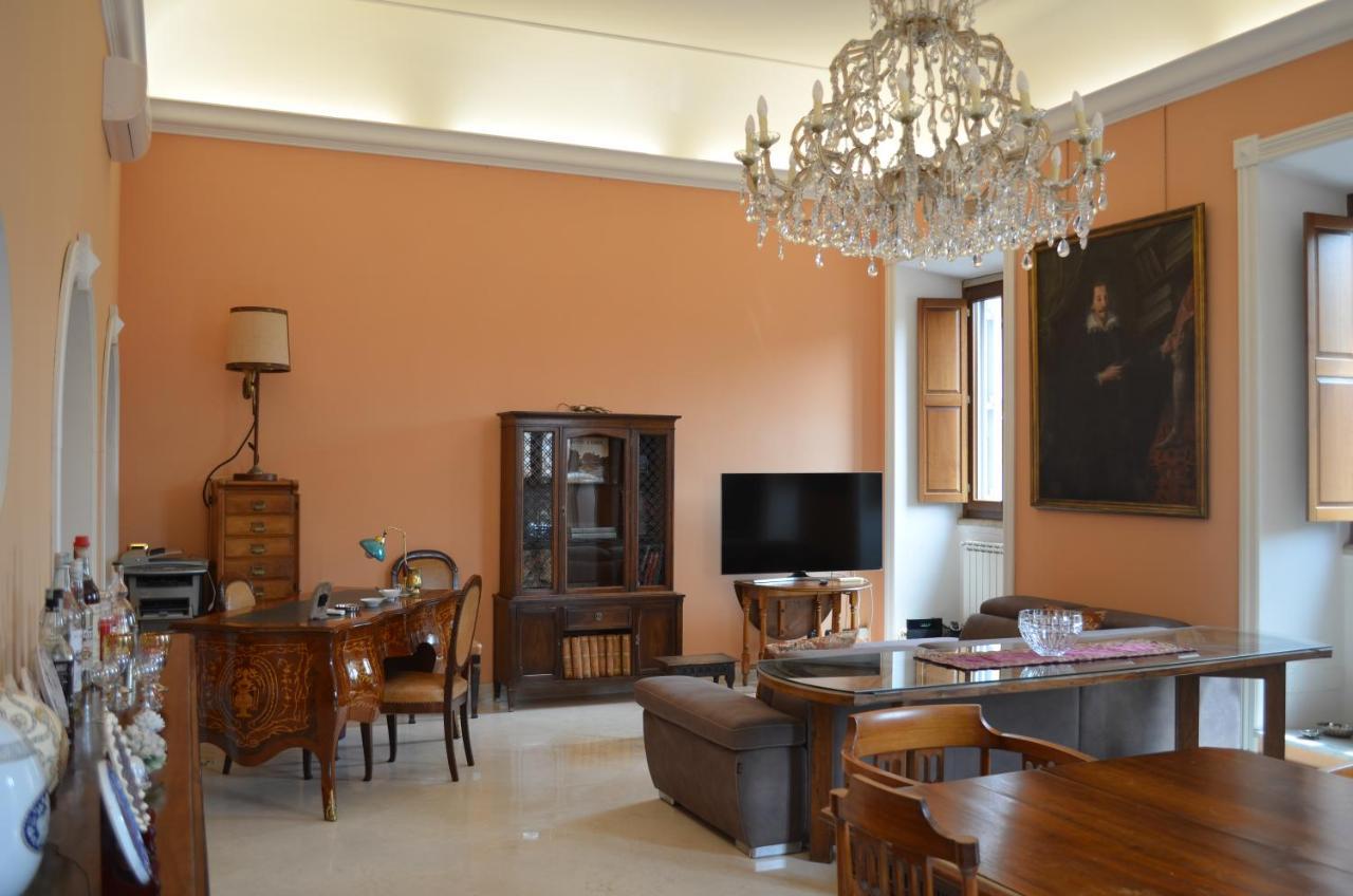 Apartamento Elegante Nel Centro Di *