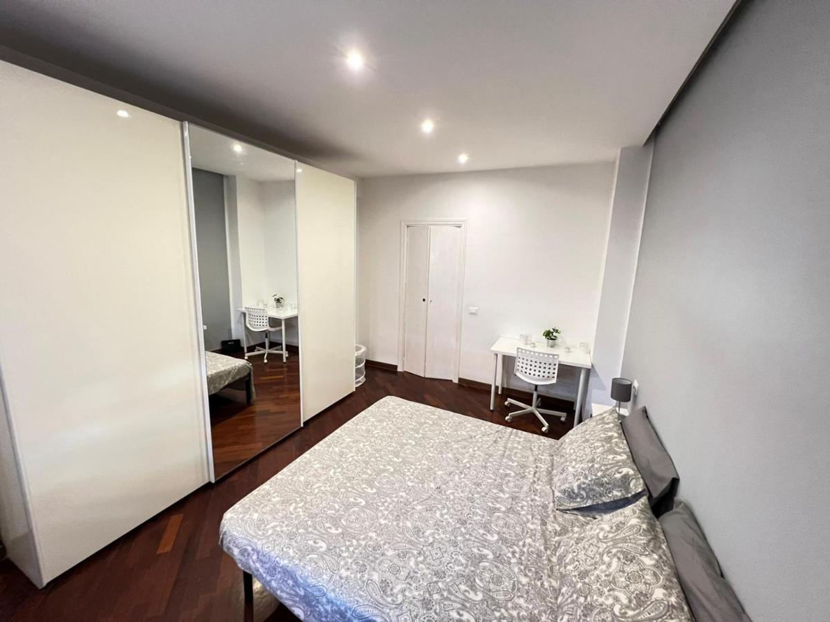 Js Appartament Luxury Apartment