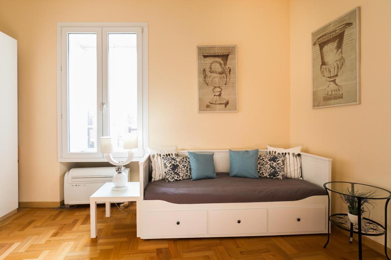 Homehouse Giulio Cesare-San Pietro Holiday home *