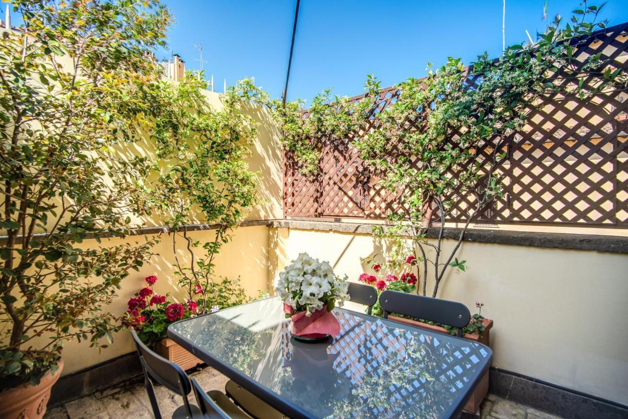 Trevi's Roof Terraces Apartment *