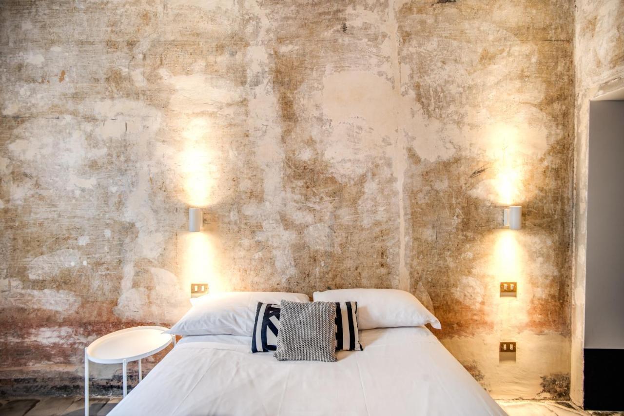 Stylish And Spacious Next To The Colosseum * Rom