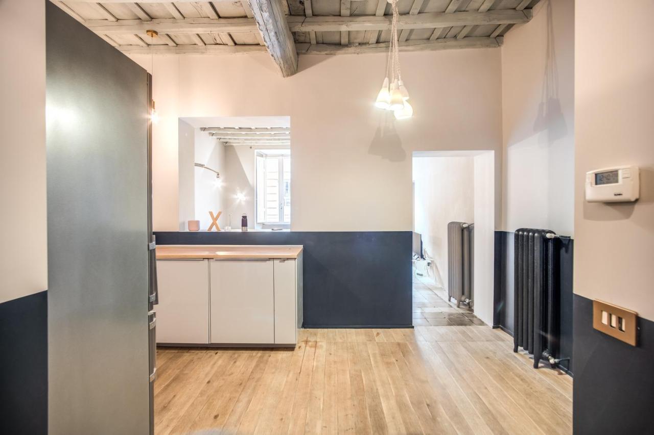 Stylish And Spacious Next To The Colosseum Rom