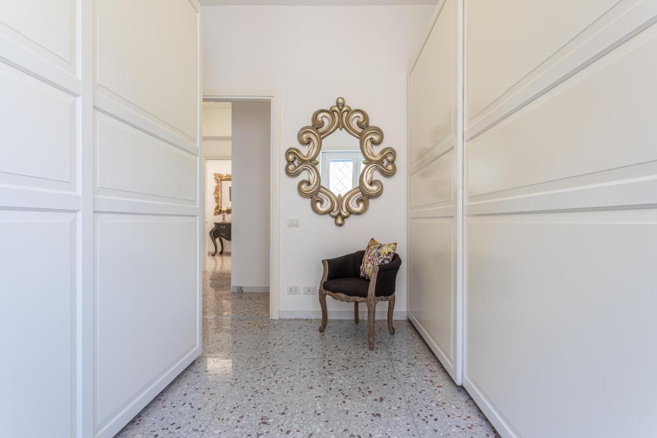 Ginevra Luxury New Classic Close Vatican * Roma