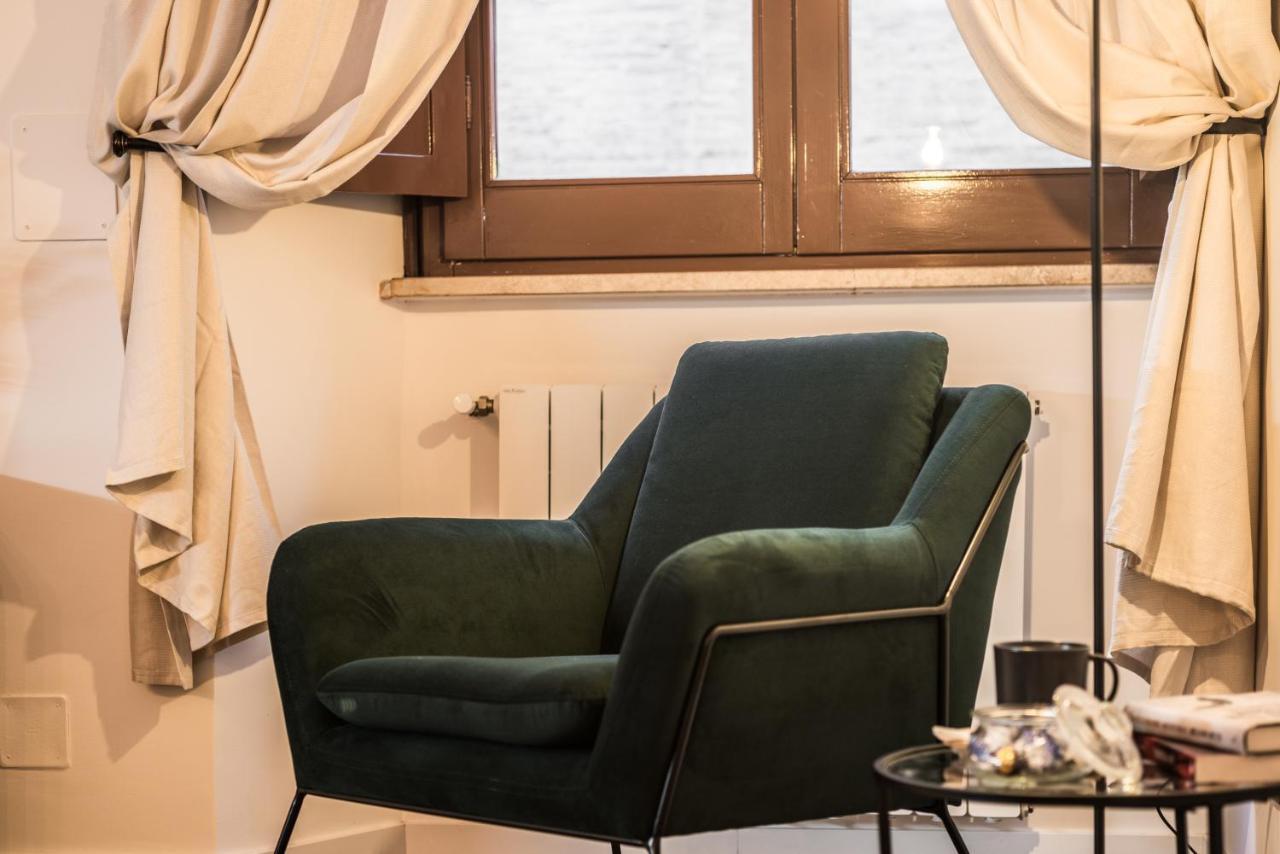 Apartment Via Dei Pettinari Rom