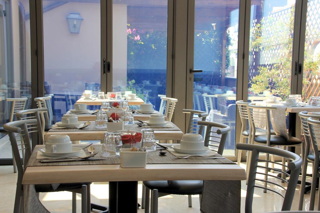 Hotell Aphrodite 4*