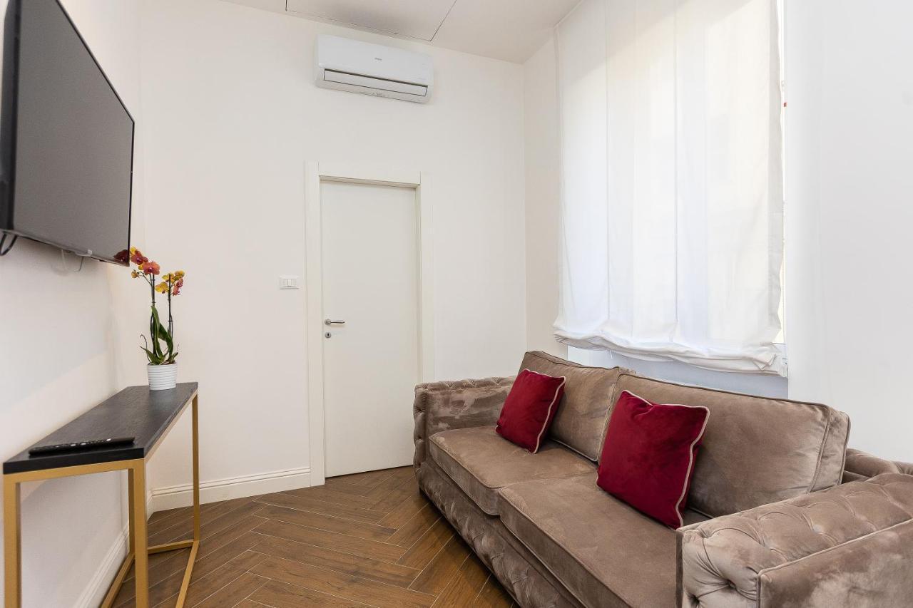 Via Barberini Apartamento *