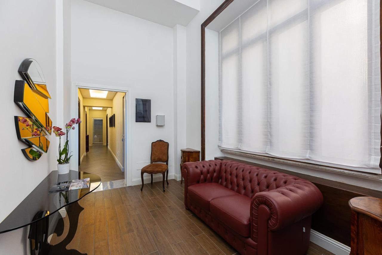Via Barberini Apartamento *