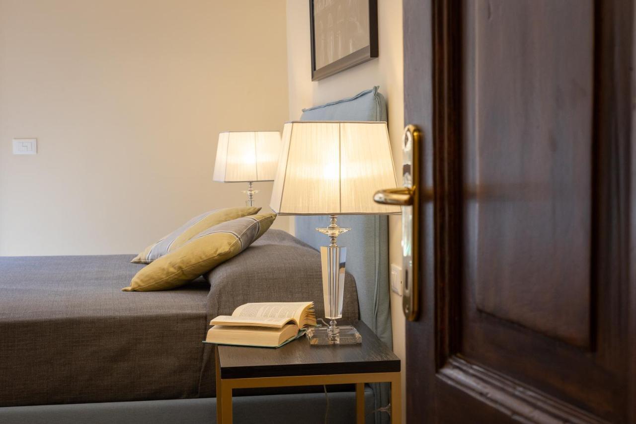 Via Barberini Apartamento