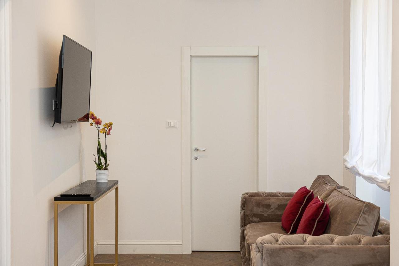 Apartamento Via Barberini Roma