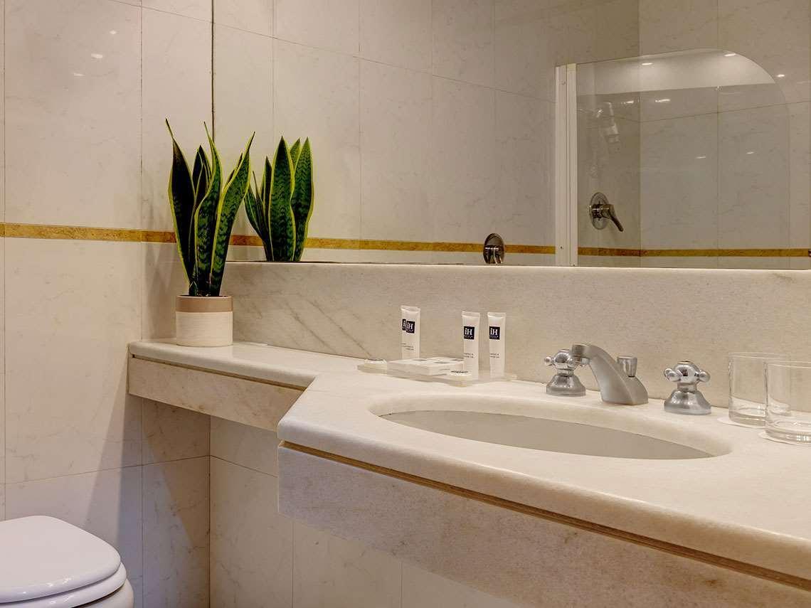 Nyx By Leonardo Hotel 4*