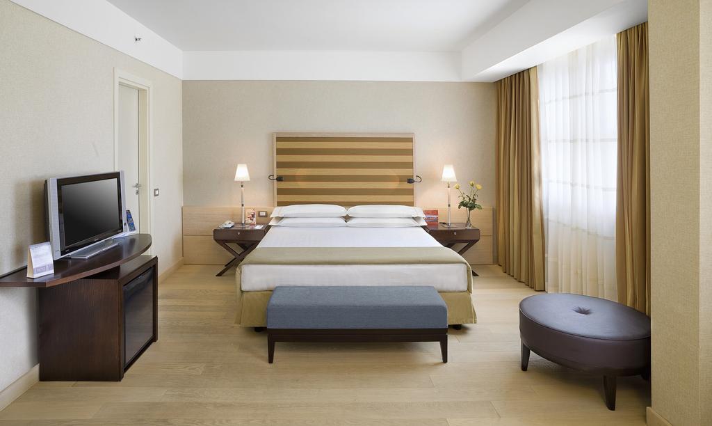Sheraton Parco De' Medici Hotel