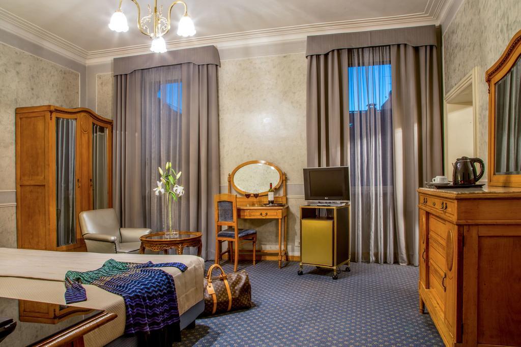 Hotel Alexandra