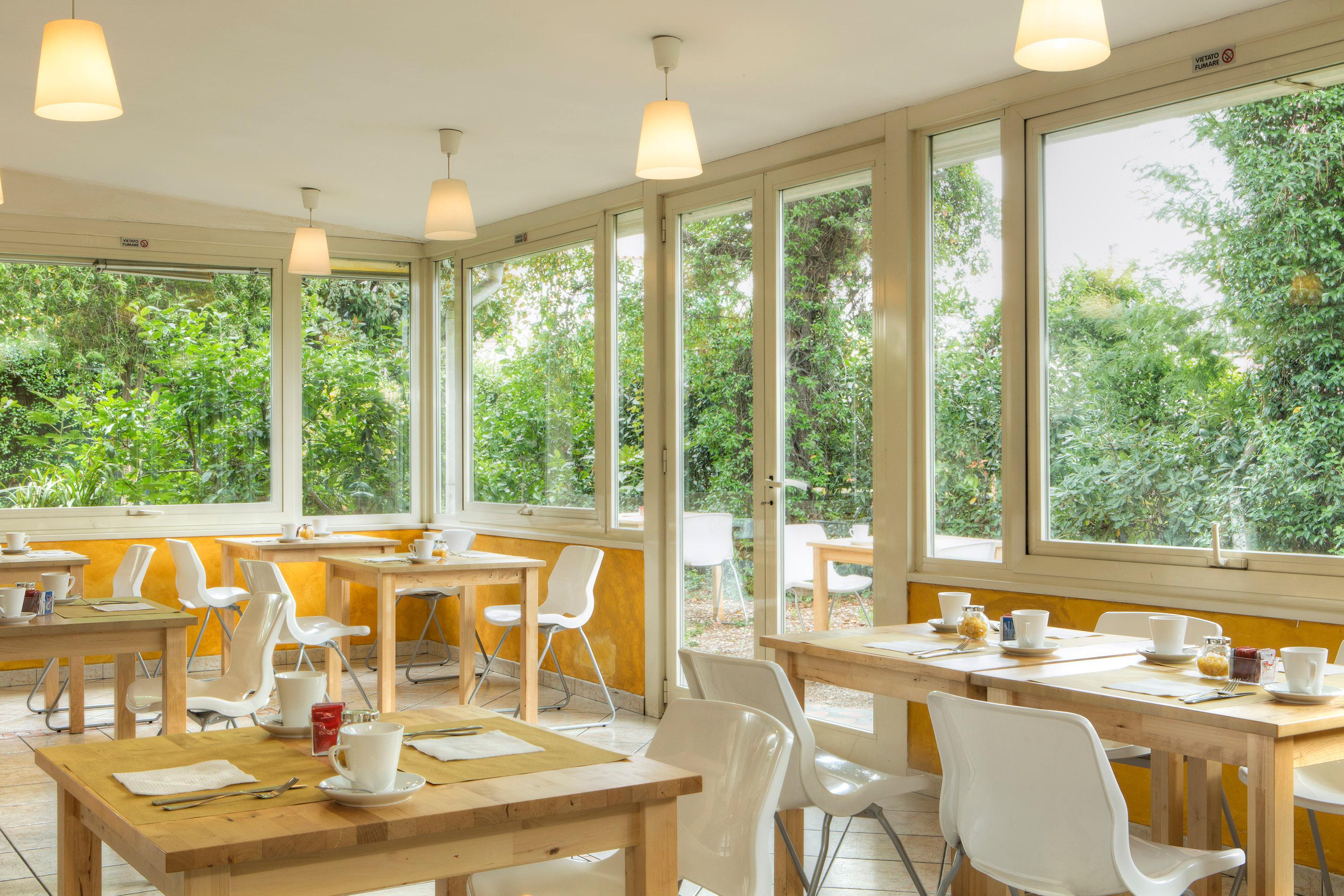 Eurogarden Hotell 3*