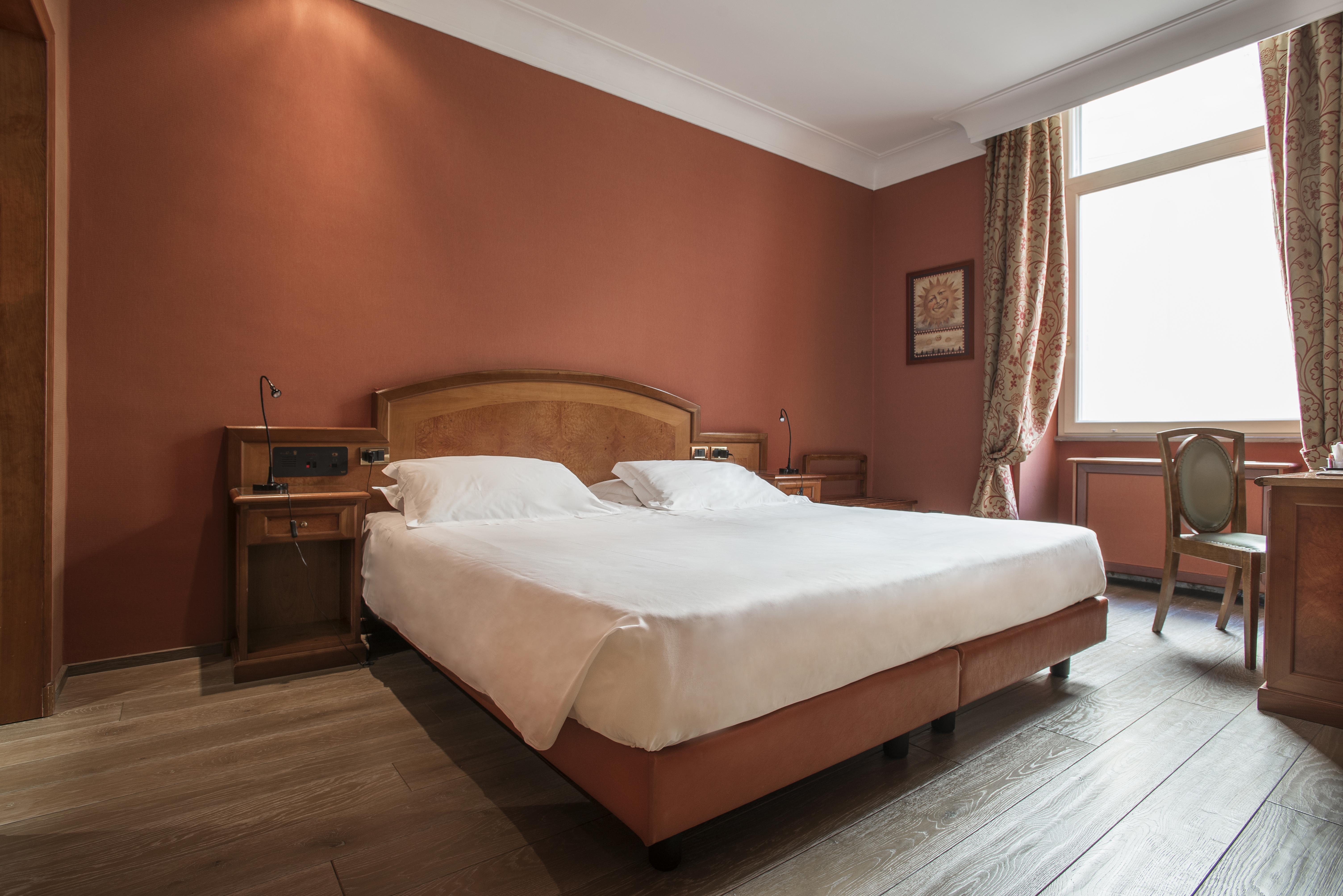 Rex Hotel