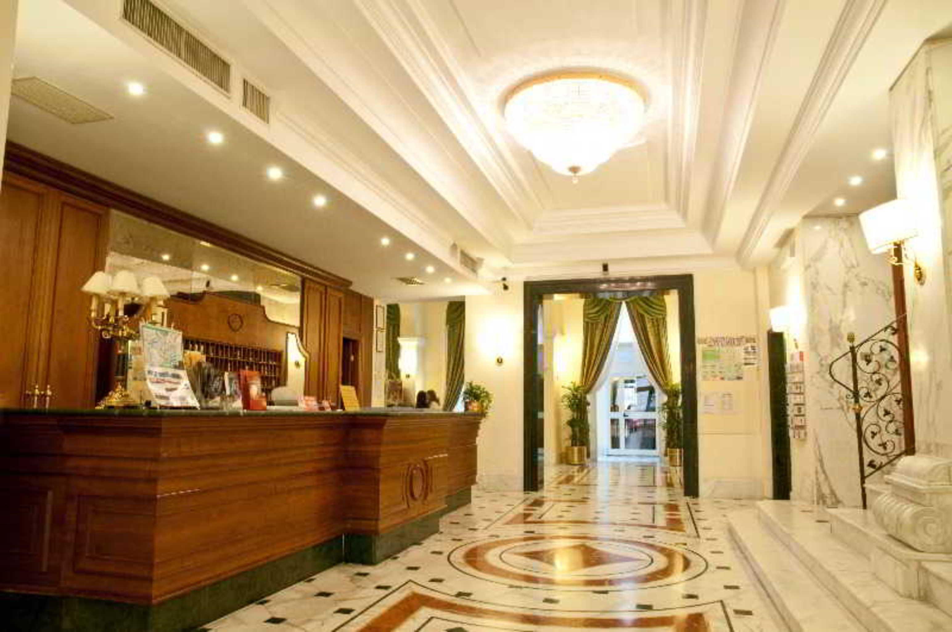 Raeli Archimede Hotell