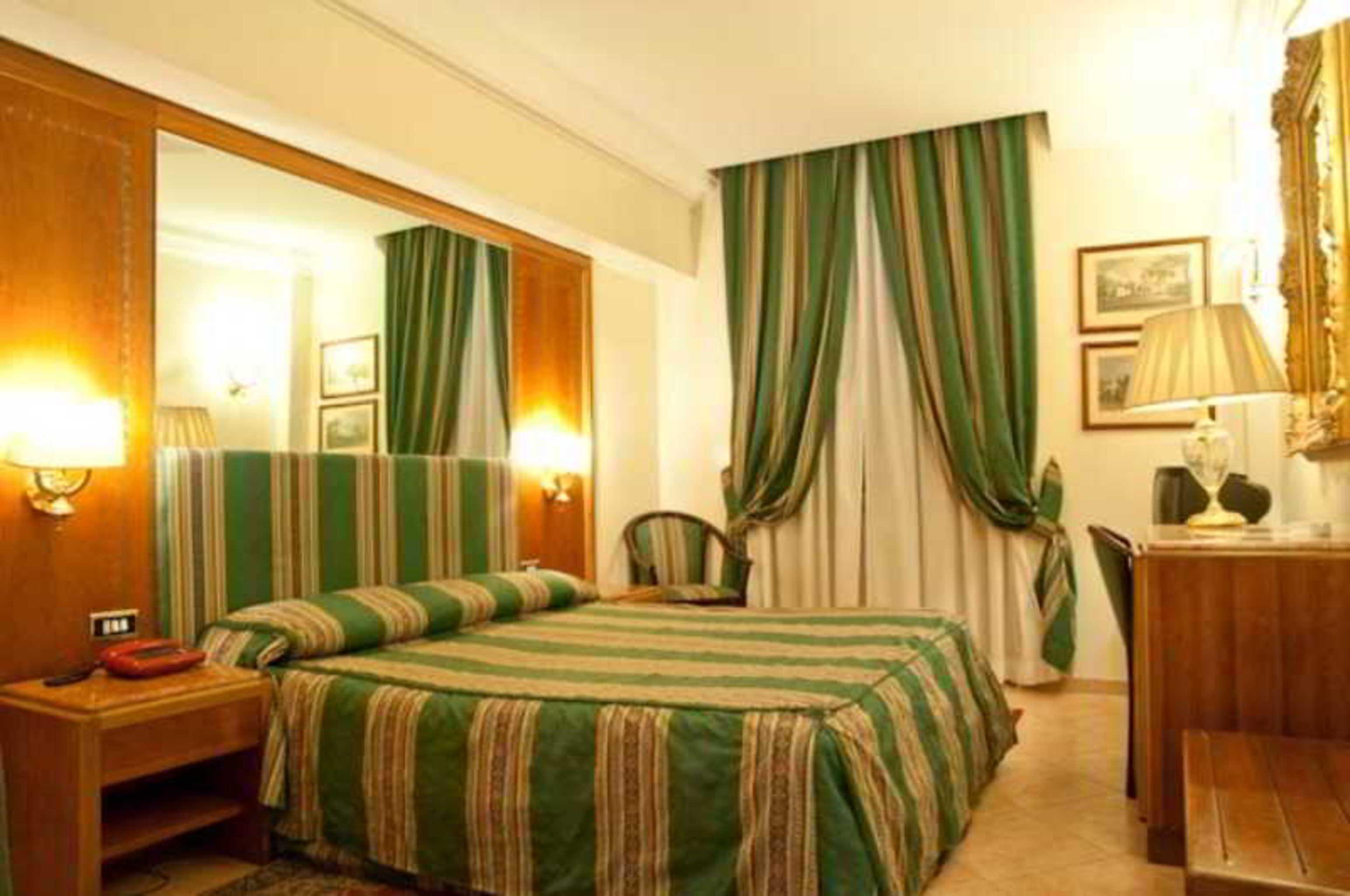 Hotell Raeli Archimede Roma