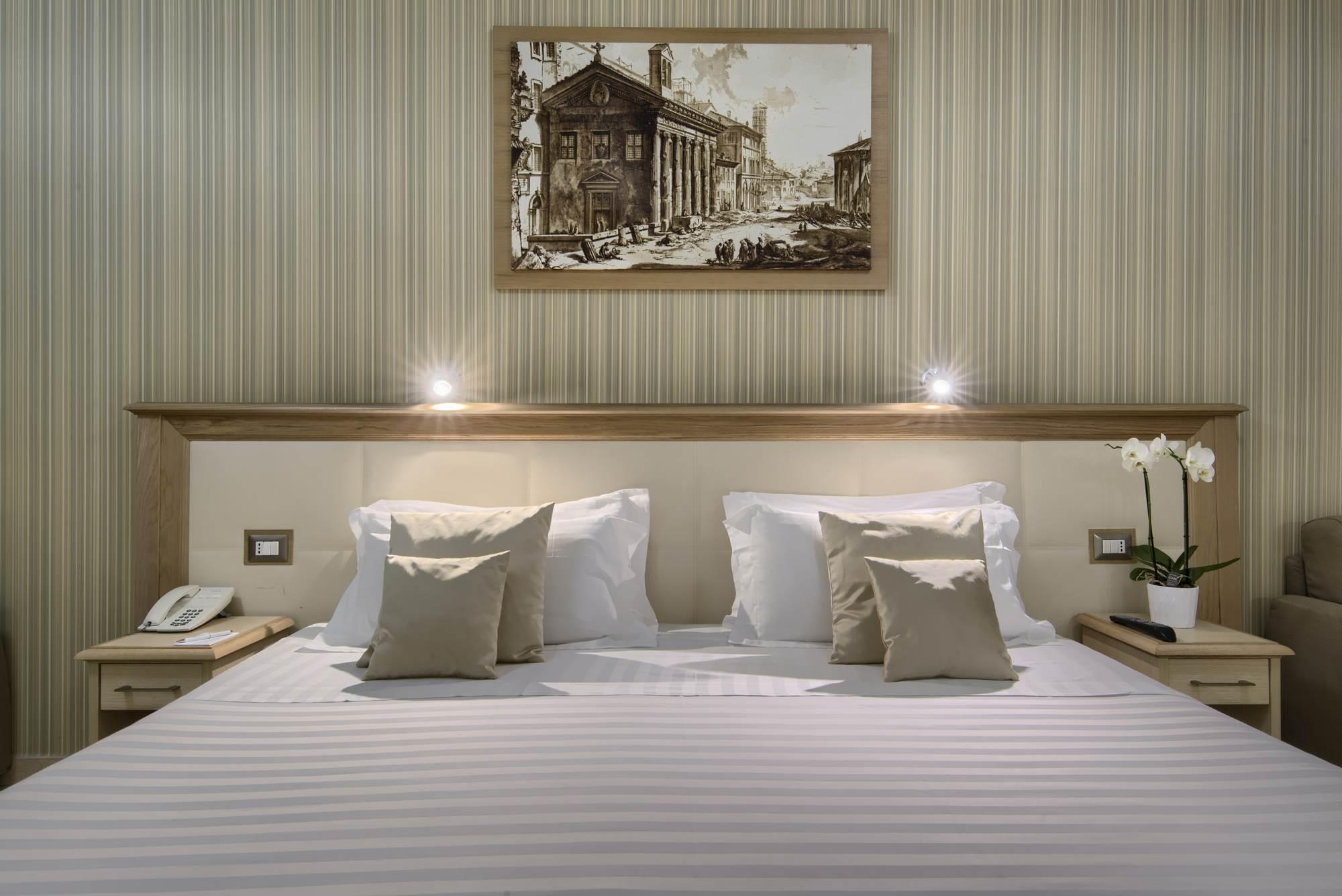 Domus Australia Hotell 4*