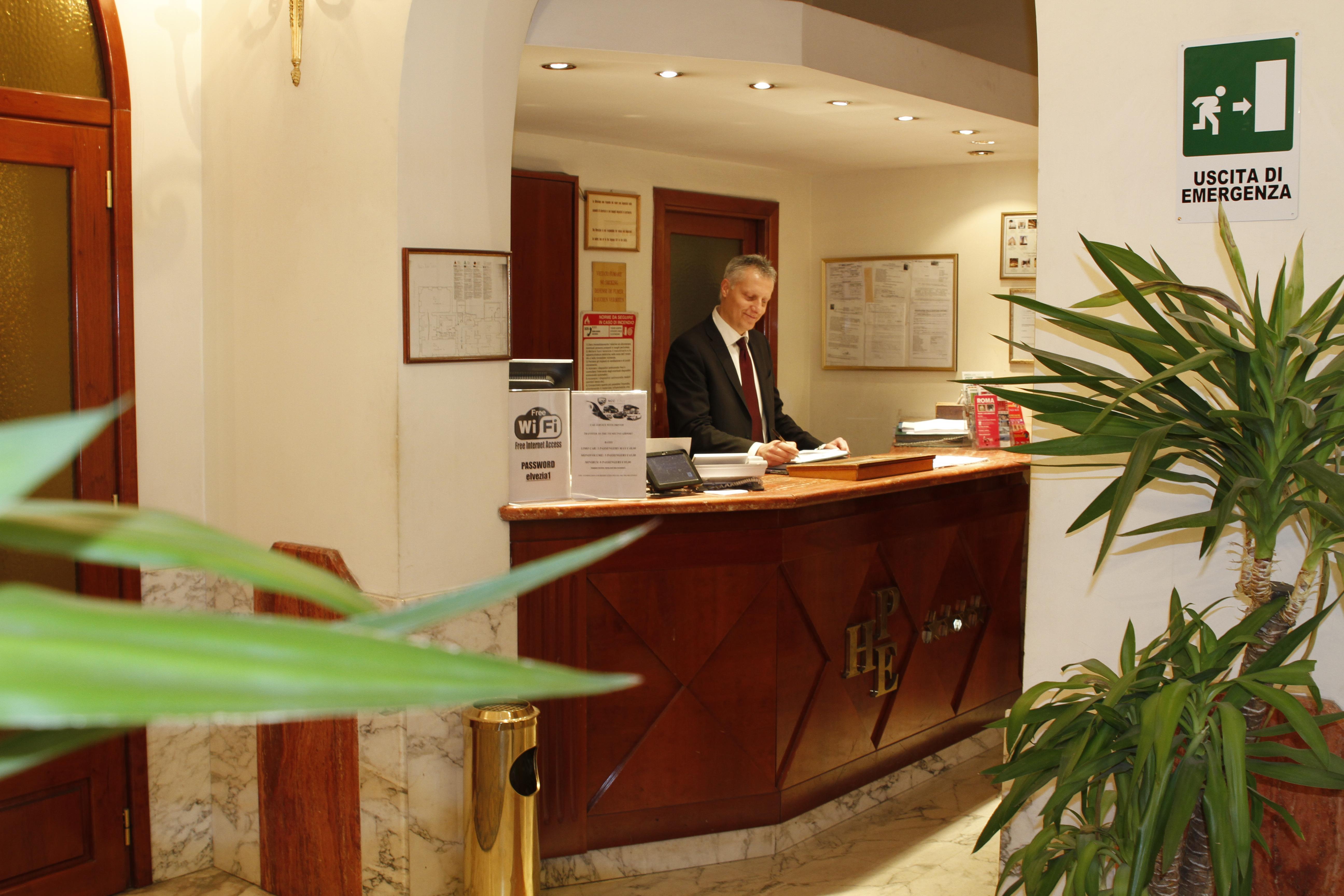 Pace Elvezia Hotel Roma