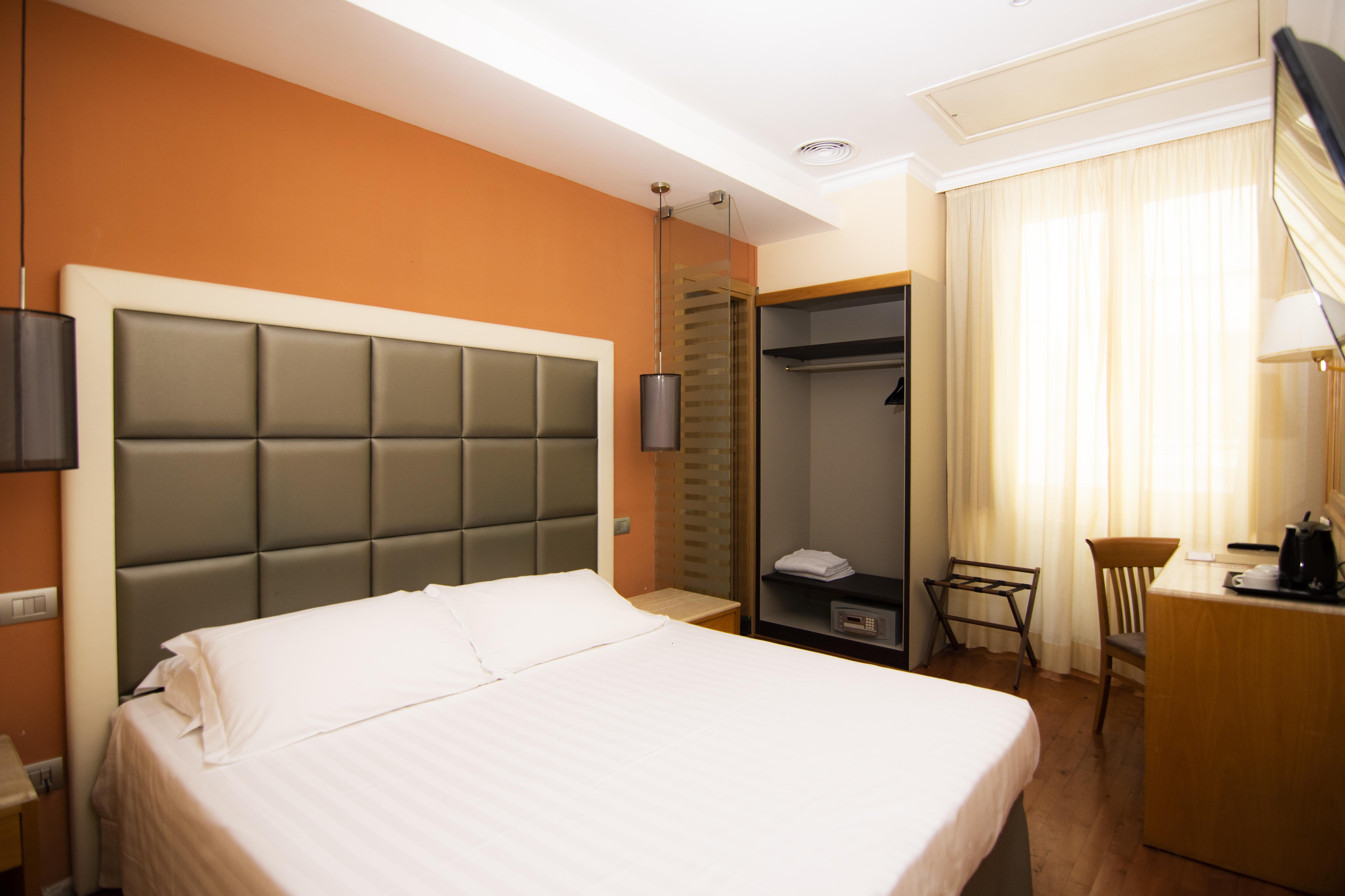 Giolli Nazionale 3* Roma