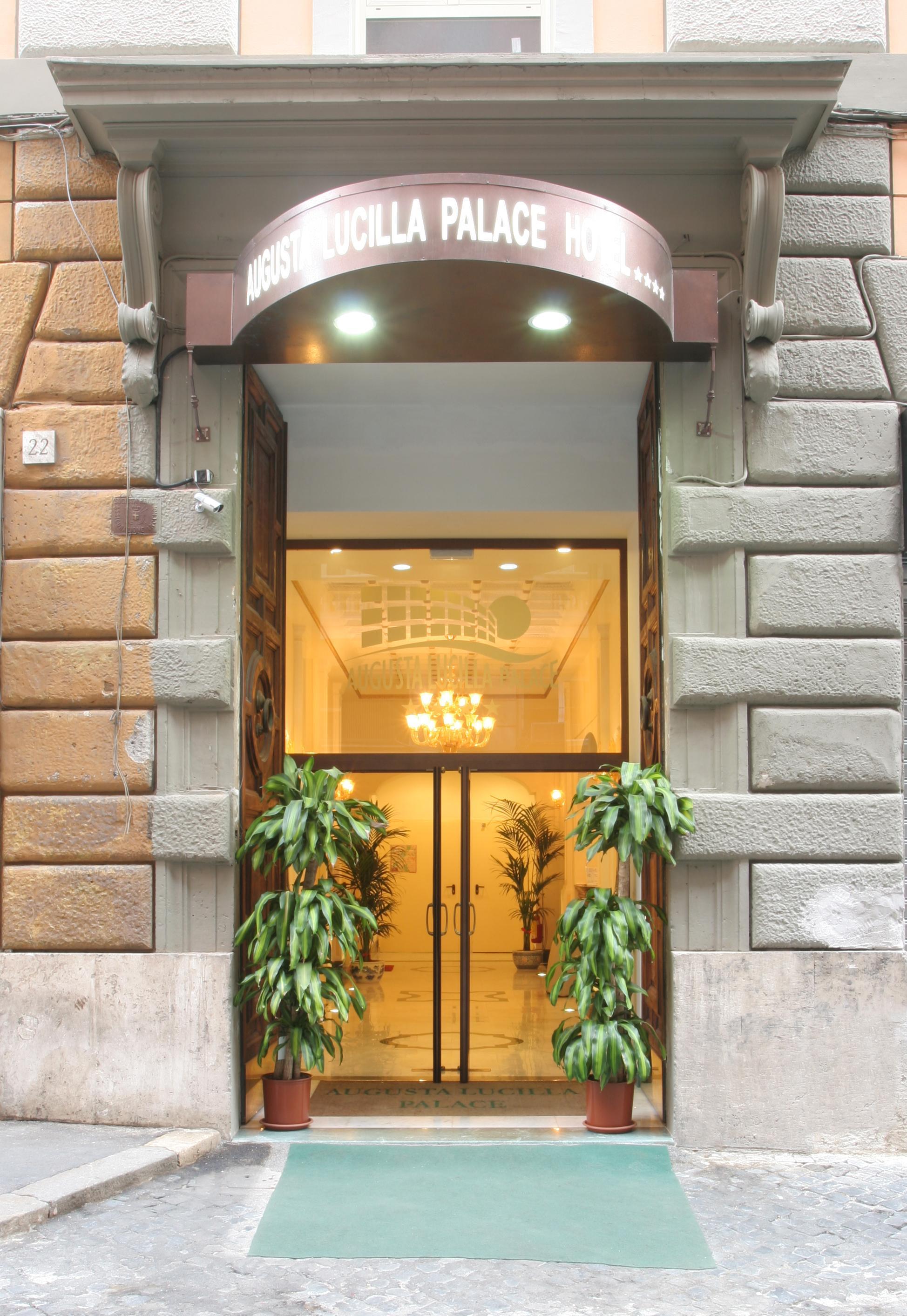 Augusta Lucilla Palace 4* Roma