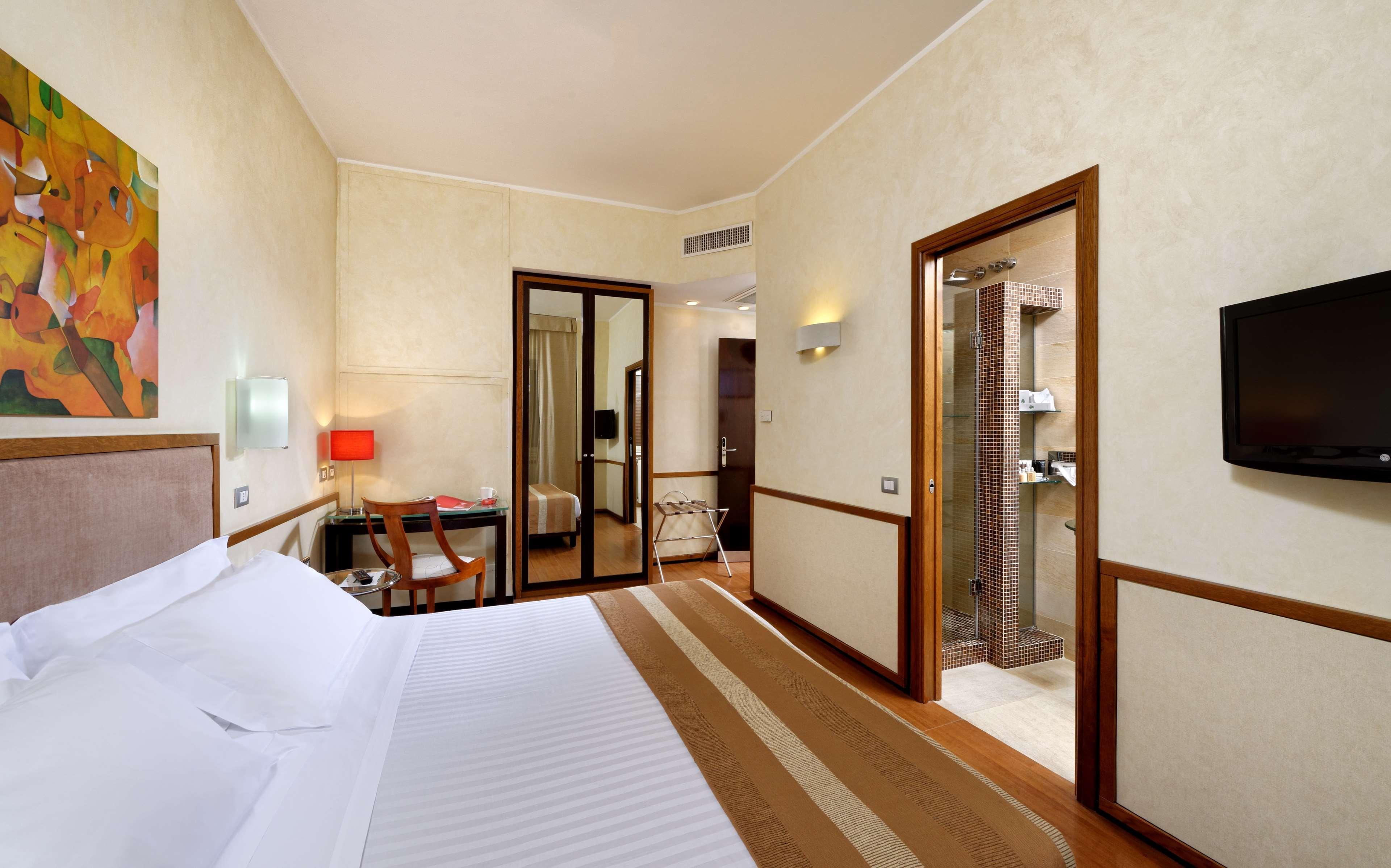 Hotel Western Piccadilly