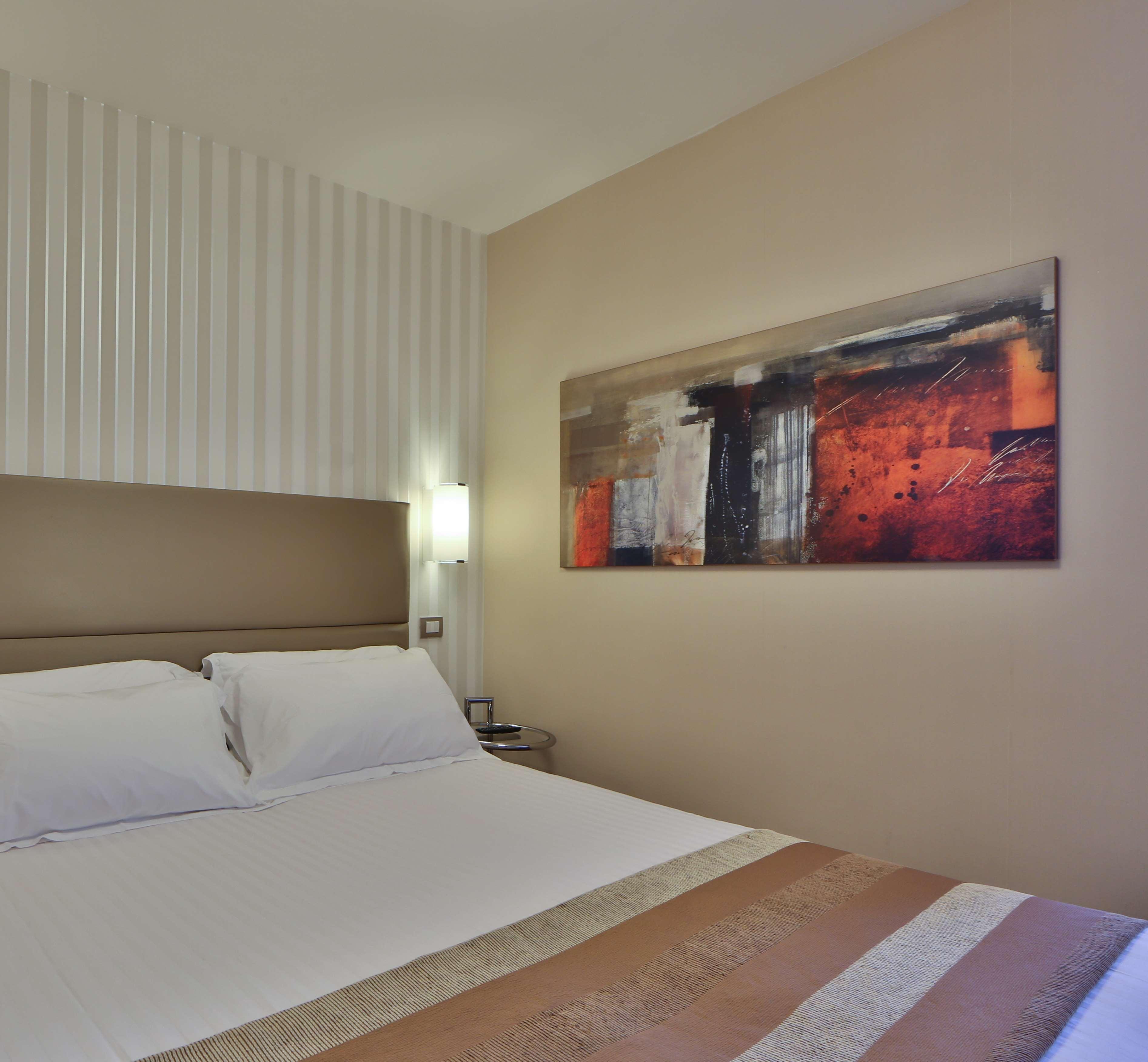 Hotel Western Piccadilly 4*