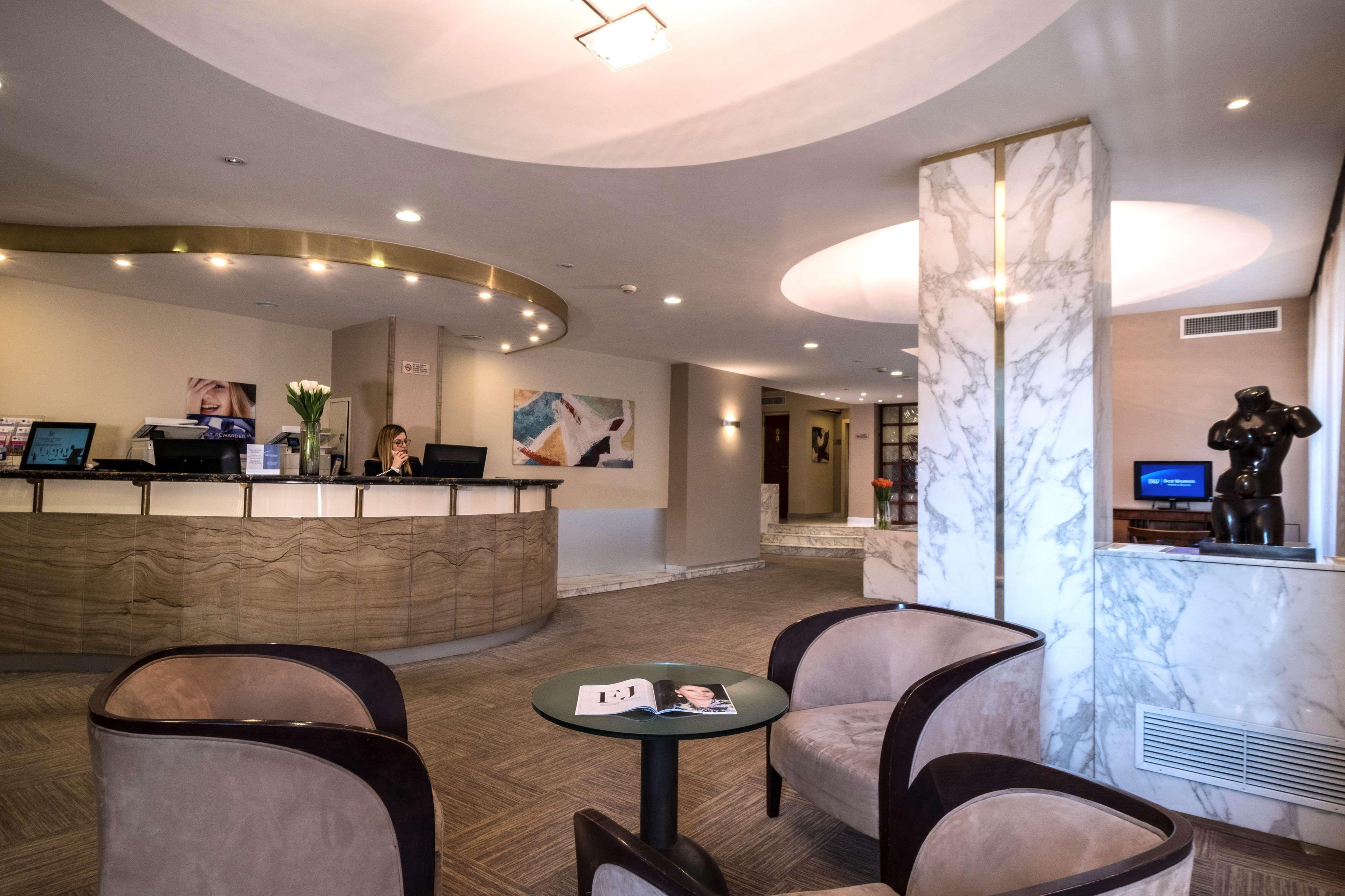 Hotel Western Piccadilly