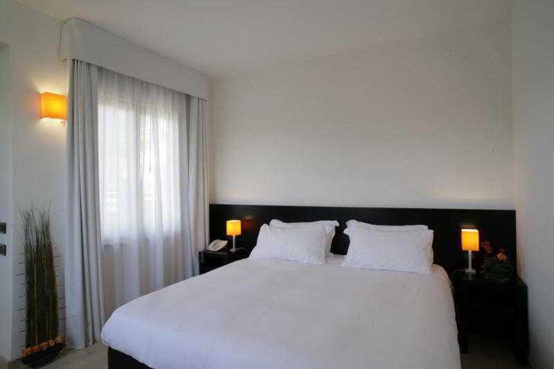 Aniene Hotel 3*