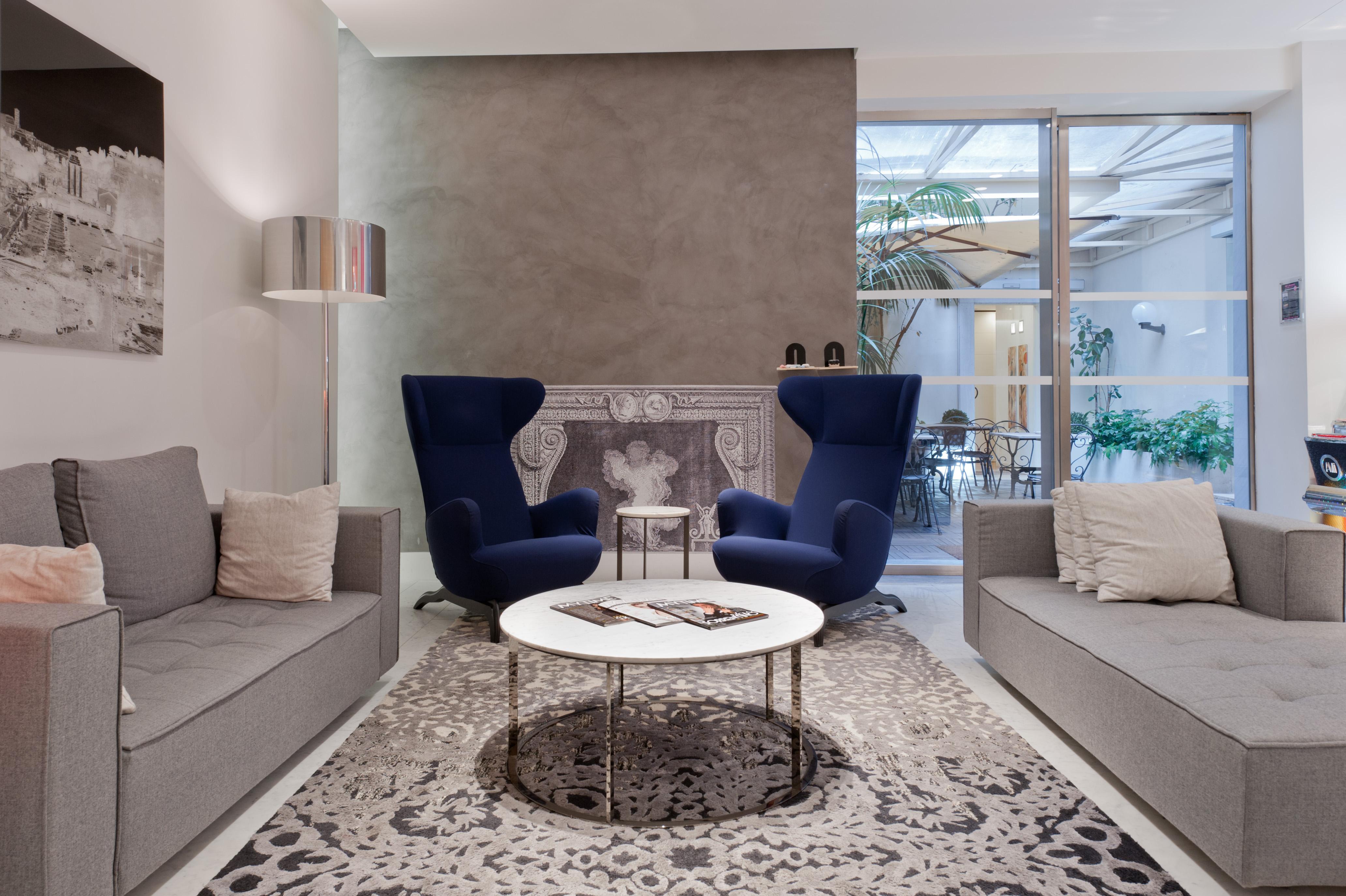 Hotell White 4*