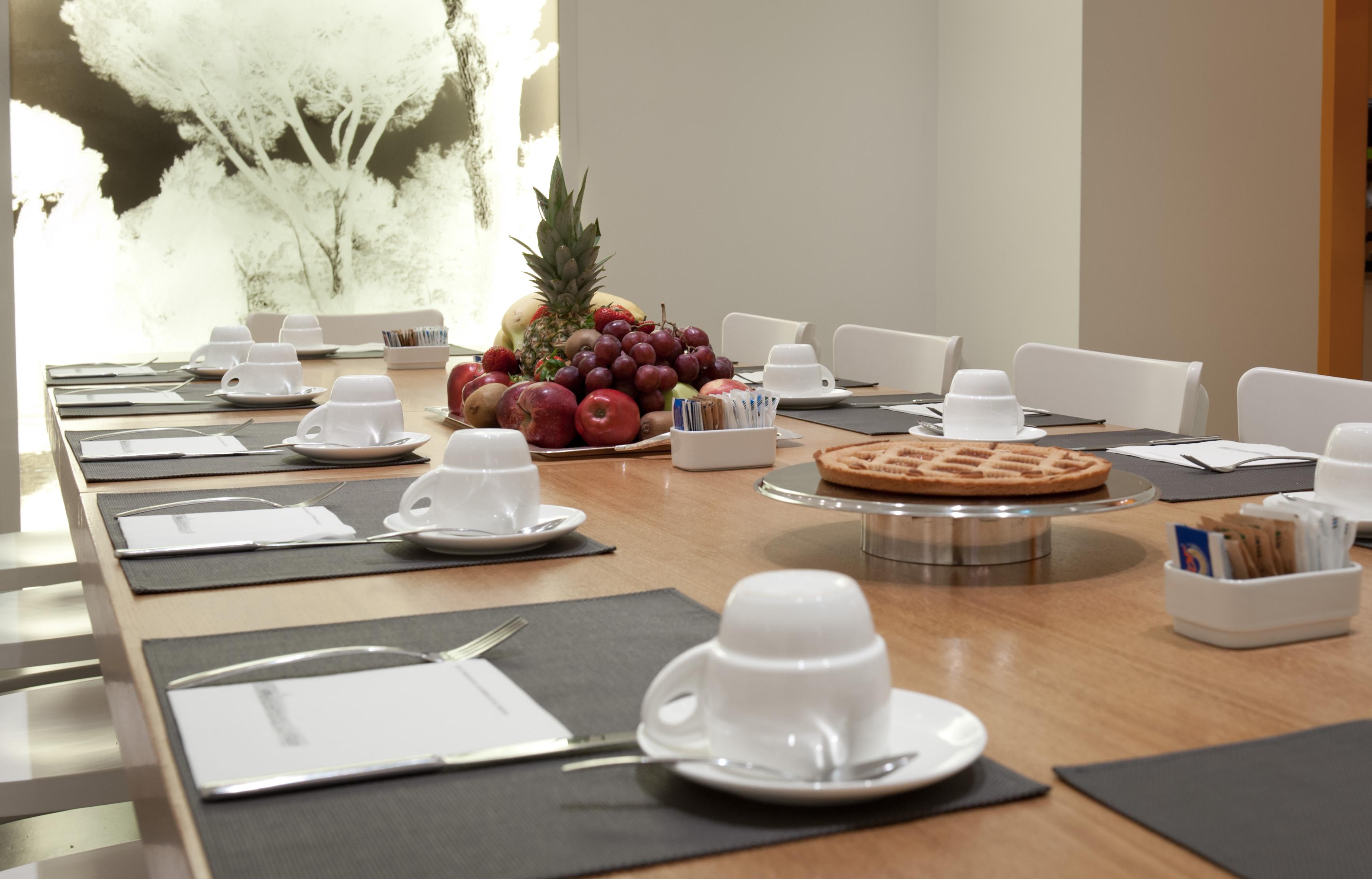 Hotell White 4*