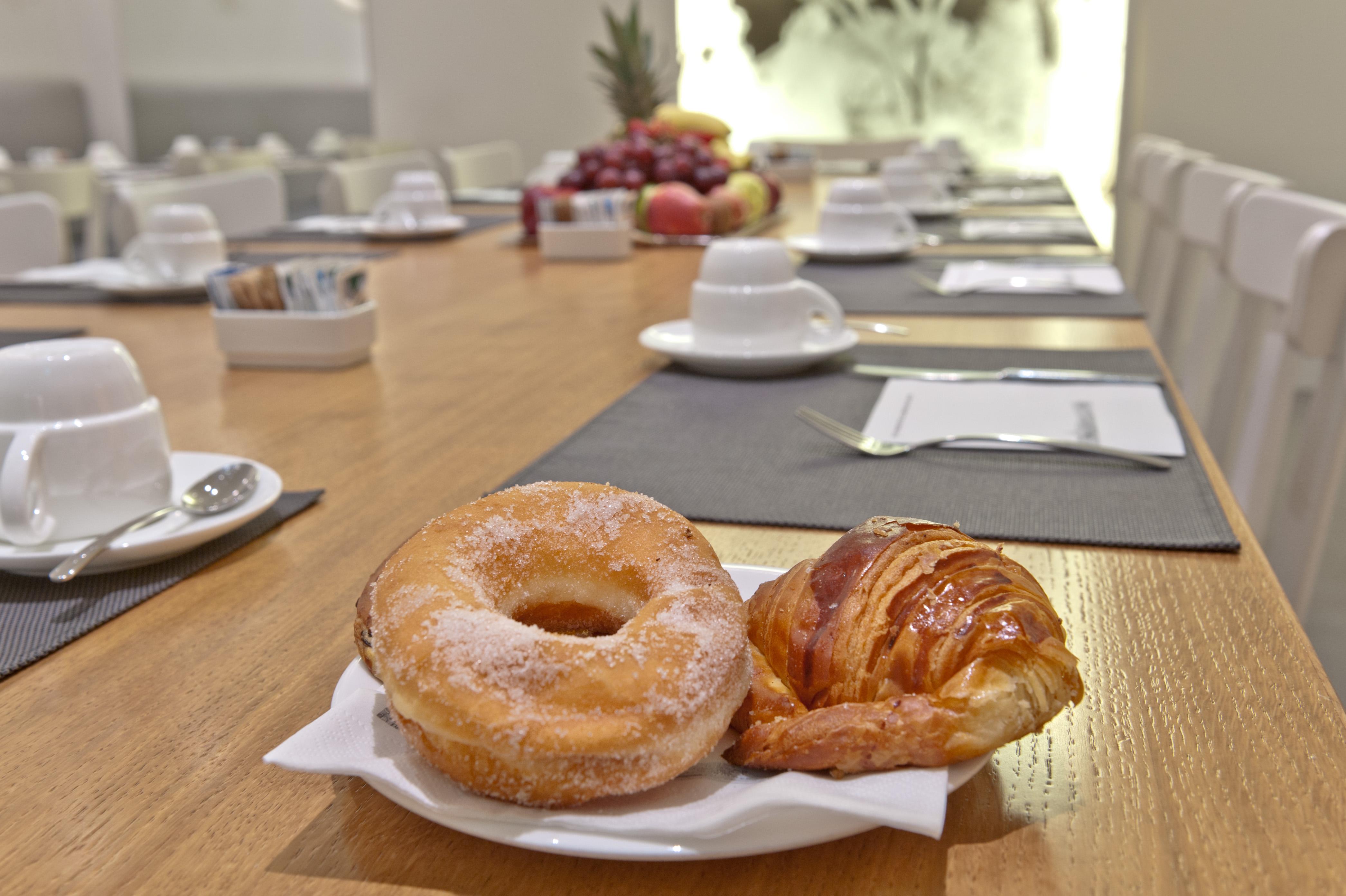 Hotell White 4*