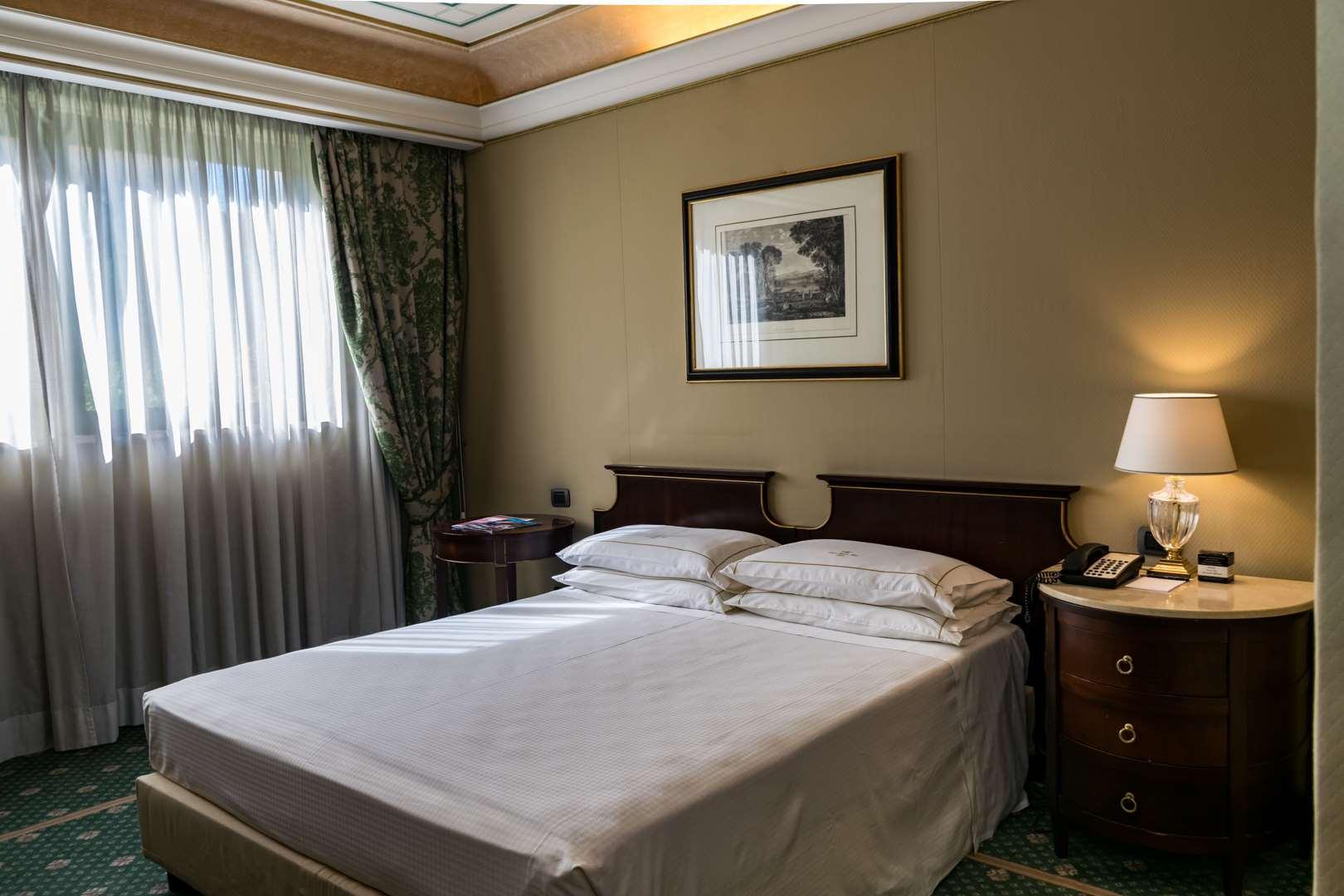 River Chateau Hotell 4*