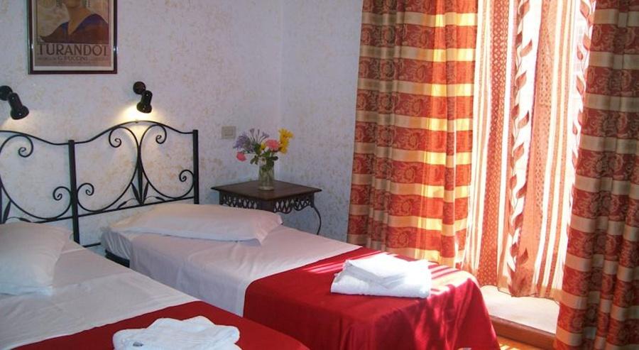 Alexis Hotel