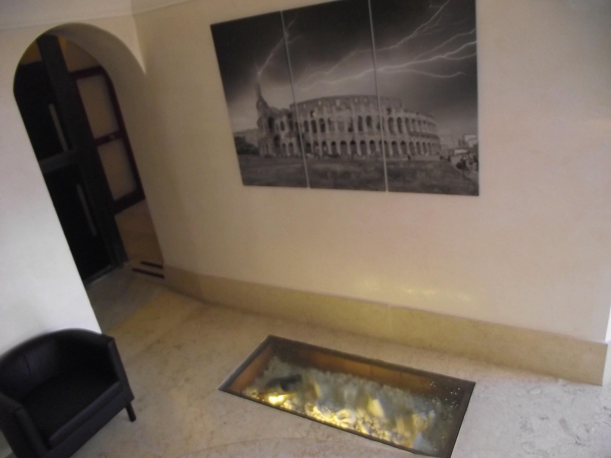 Elide Hotel