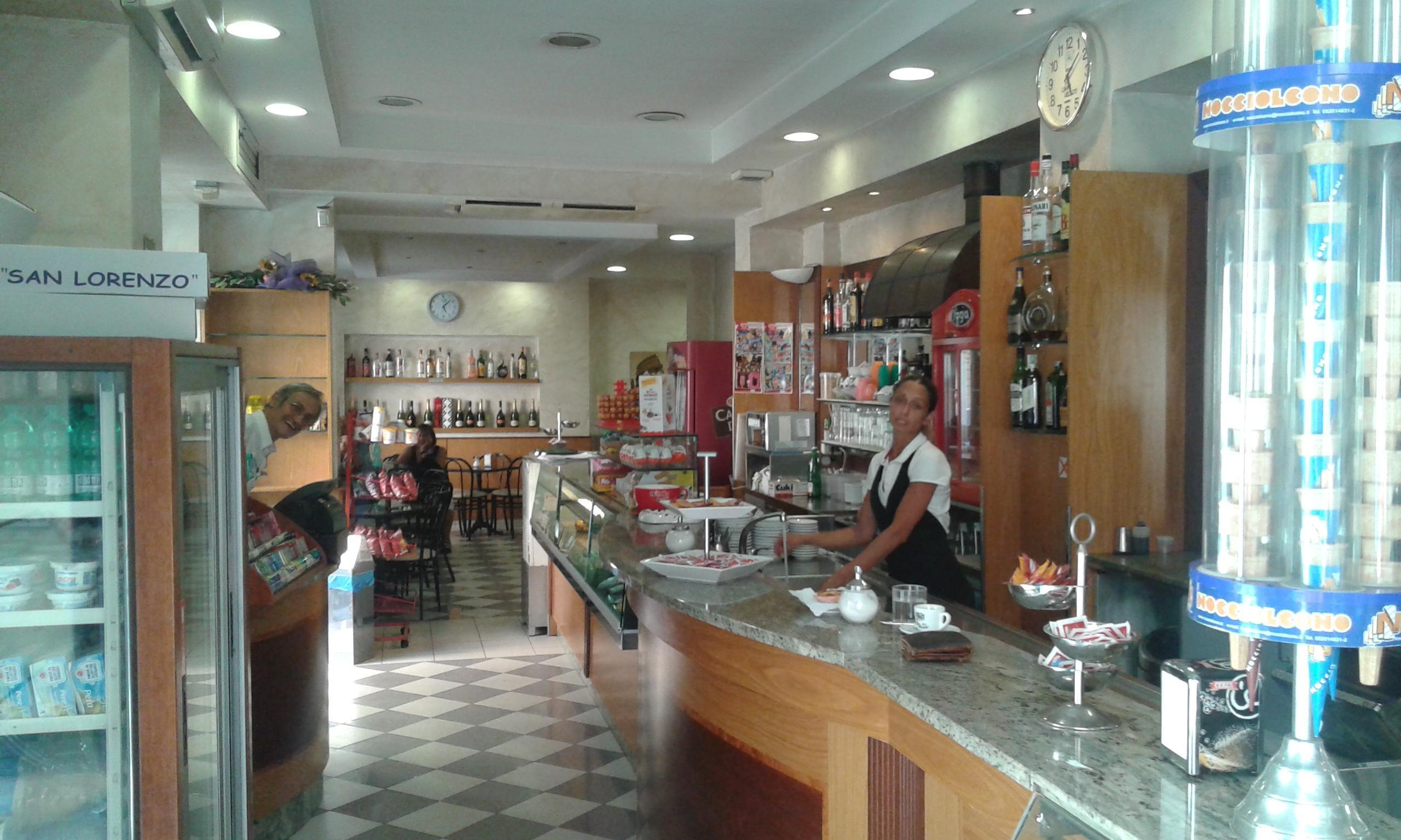 Lazzari Hotell 2*