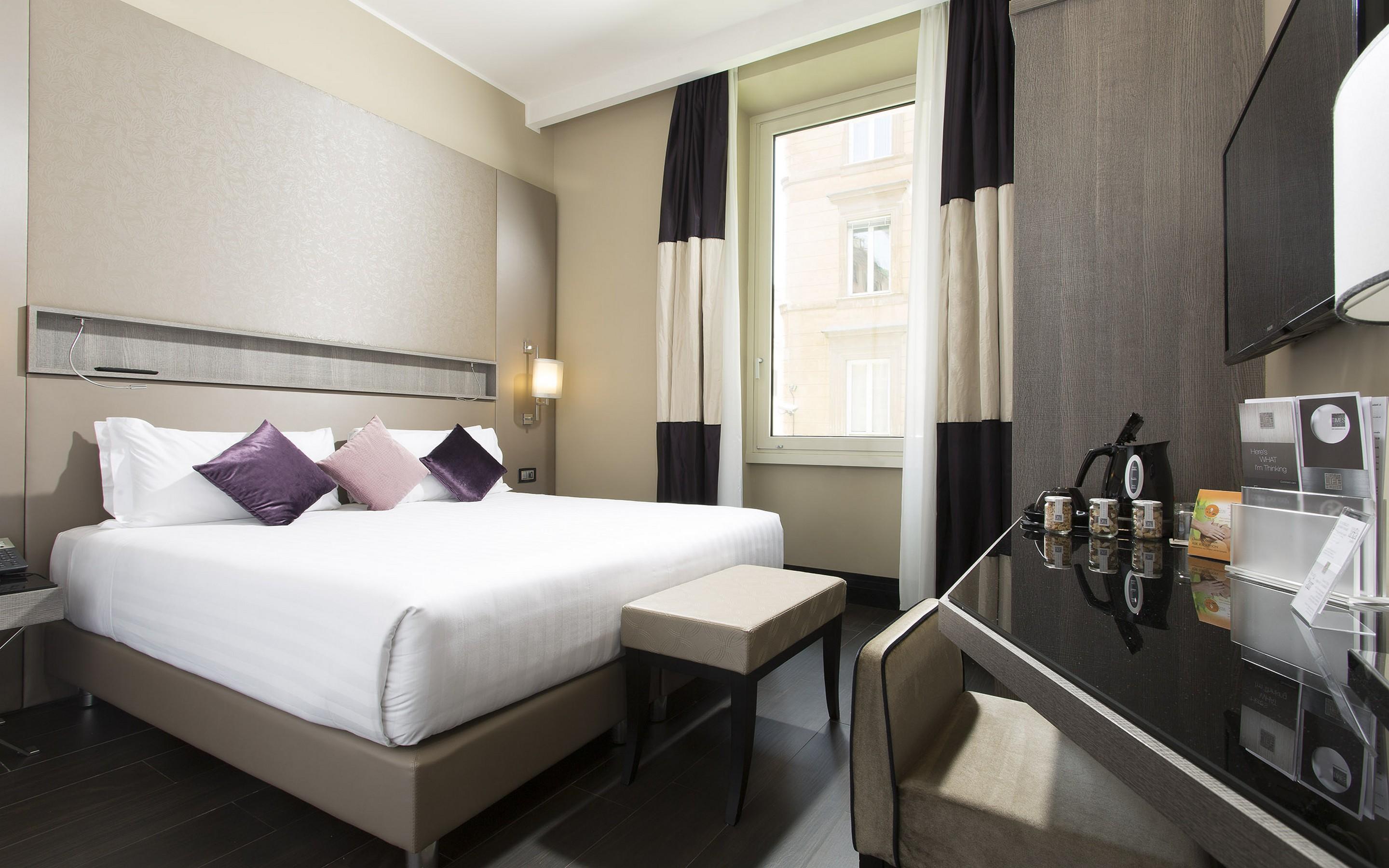 Life 4* Rome
