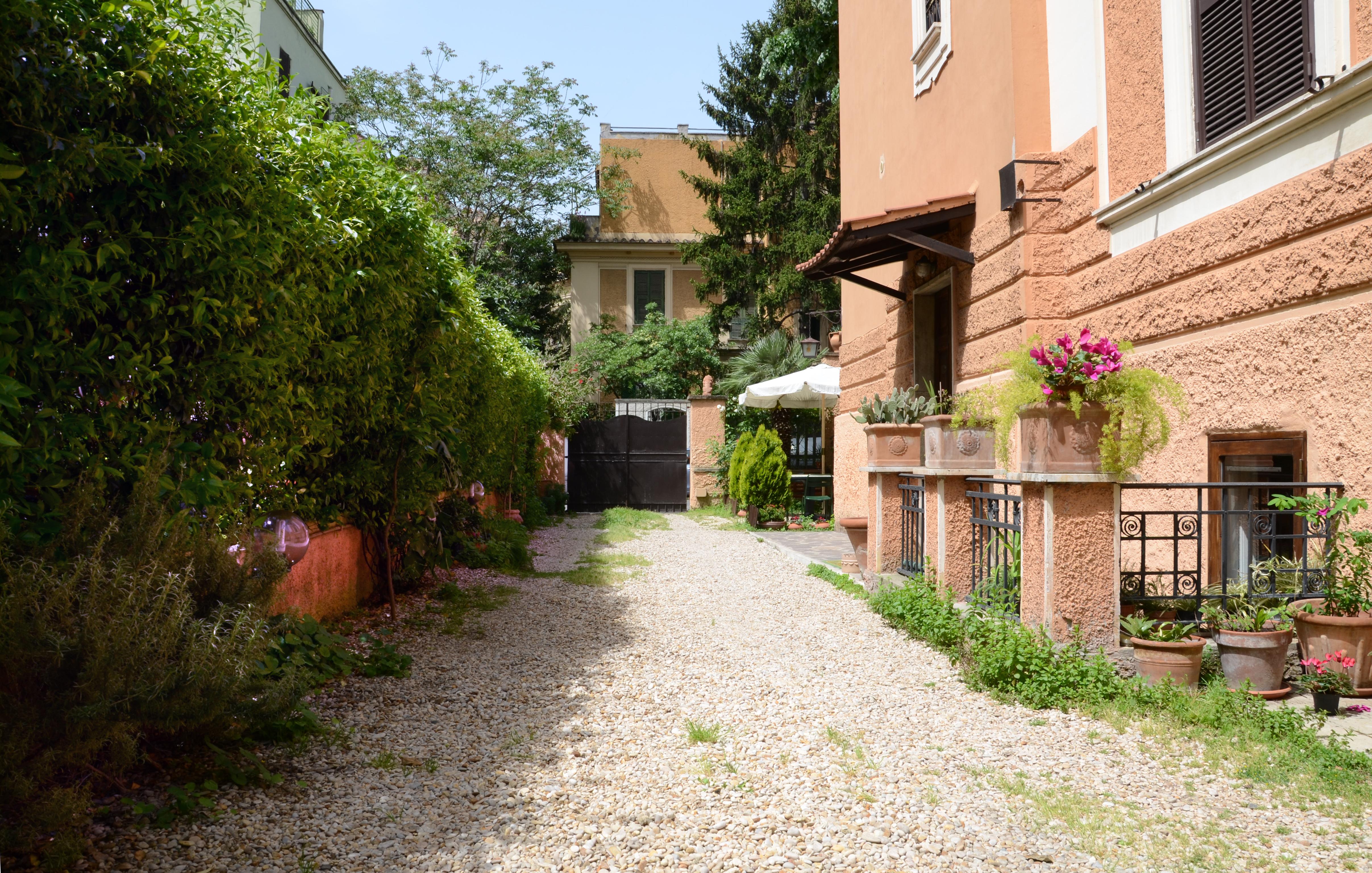 A Vinicius Et Mita Bed & Breakfast Roma