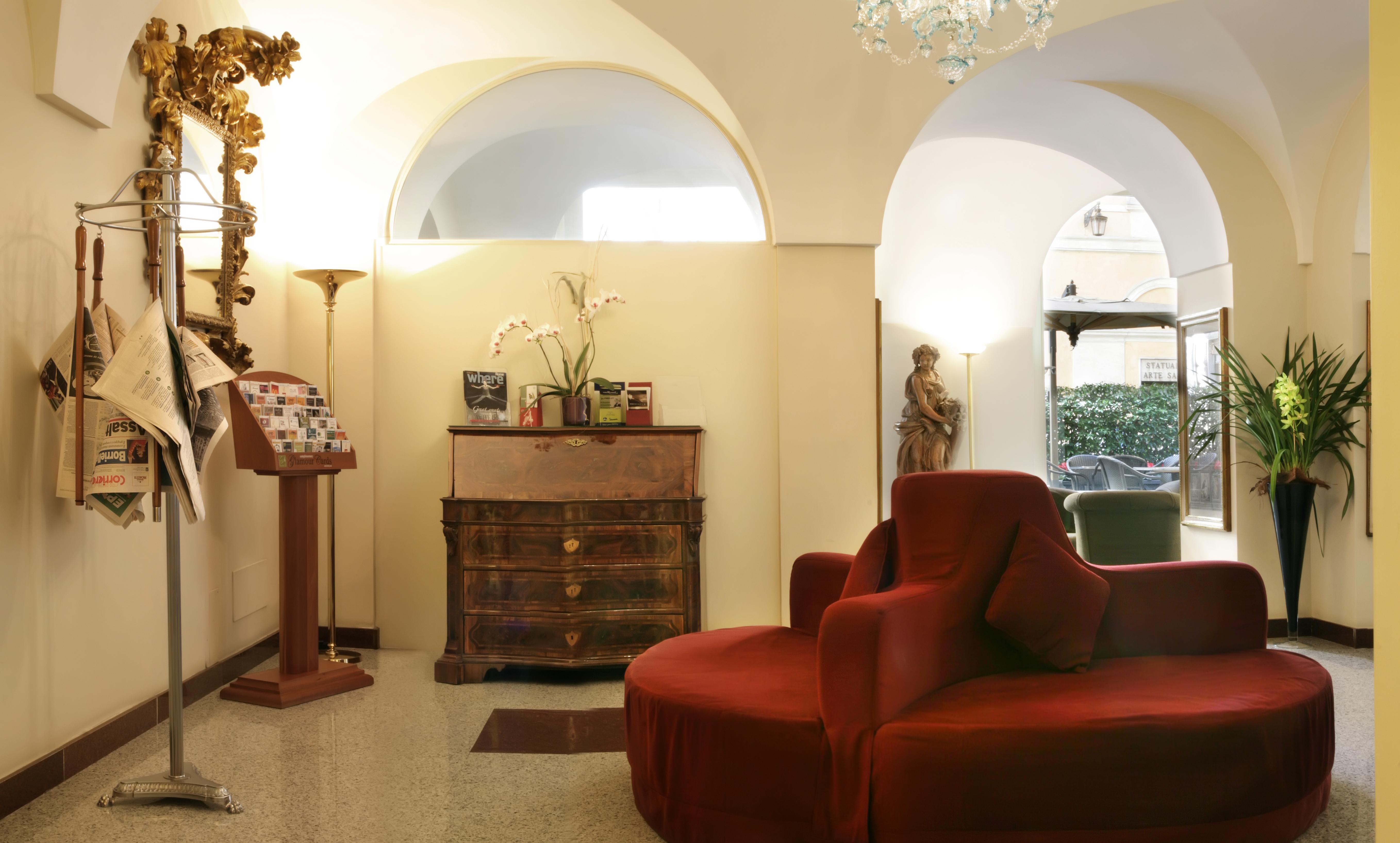 Santa Chiara 3* Roma