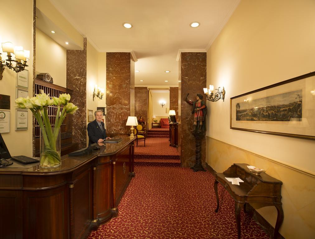 Hotel Napoleon 4*